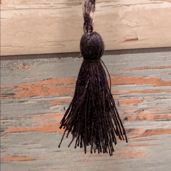 Forever 21 Tie back Halter Top - Picture 3 of 6